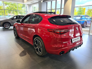 Alfa Romeo Stelvio 2.0 Petrol 280KS Q4 AT8 VELOCE 