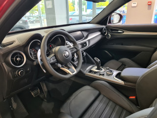 Alfa Romeo Stelvio 2.0 Petrol 280KS Q4 AT8 VELOCE