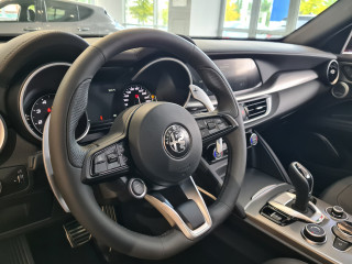 Alfa Romeo Stelvio 2.0 Petrol 280KS Q4 AT8 VELOCE