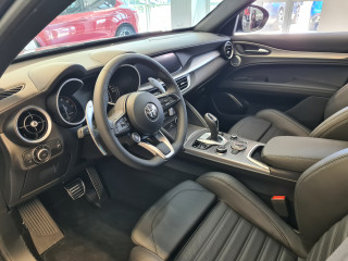 Alfa Romeo Stelvio 2.0 Petrol 280KS Q4 AT8 VELOCE