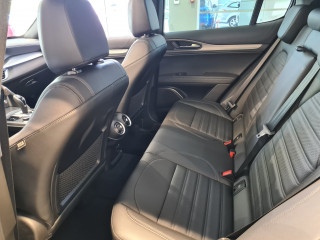 Alfa Romeo Stelvio 2.0 Petrol 280KS Q4 AT8 VELOCE