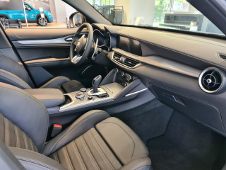 Alfa Romeo Stelvio 2.0 Petrol 280KS Q4 AT8 VELOCE