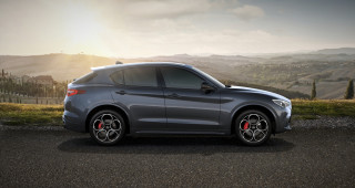 Alfa Romeo Stelvio 2.0 Petrol 280KS Q4 AT8 VELOCE