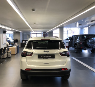 Jeep Compass e-Hybrid 1.5 MHEV 130ks+20ks DCT7 Limited - Pack 2