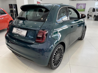 Fiat 500e BEV Hatchback 42KWH 118ks  LA PRIMA 