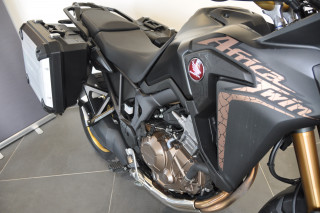 Honda AFRICA TWIN CRF1000A 