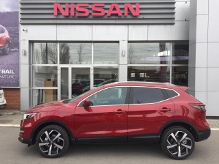 NISSAN QASHQAI 1.3DIG 140 TEKNA 