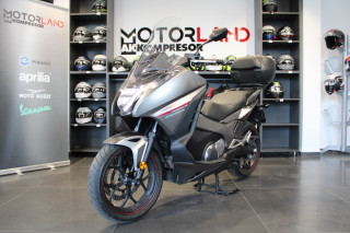 Honda Integra 750 