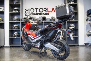 Honda X ADV 750 