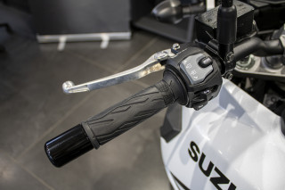 Suzuki V STROM DL1050A 