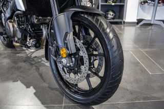 Suzuki V STROM DL1050A 