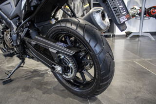 Suzuki V STROM DL1050A 