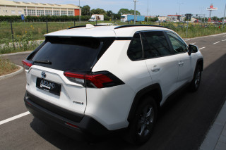 Toyota RAV 4 2.5 Hybrid 