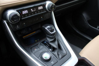 Toyota RAV 4 2.5 HYBRID AUT 