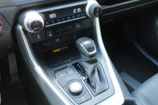 Toyota RAV 4 2.5 HYBRID E-CVT 