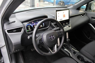 Toyota Corolla Cross 2.0 HEV E-CVT 