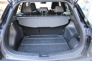Toyota Corolla Cross 2.0 HEV E-CVT 