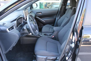 Toyota Corolla Cross 2.0 HEV E-CVT 