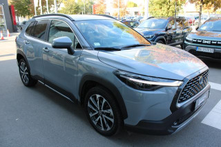 Toyota Corolla Cross 2.0 HEV E-CVT 
