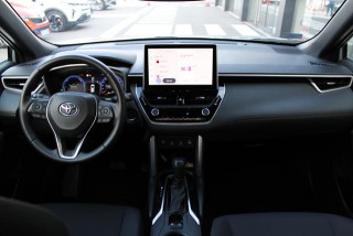 Toyota Corolla Cross 2.0 HEV E-CVT 