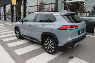 Toyota Corolla Cross 2.0 HEV E-CVT 