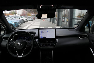 Toyota Corolla Cross 2.0 HEV E-CVT 