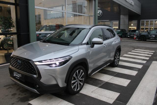 Toyota Corolla Cross 2.0 HEV E-CVT 