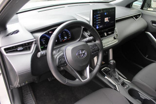 Toyota Corolla Cross 2.0 HEV E-CVT 