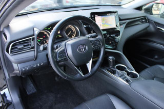 Toyota Camry 2.5 HYBRID CVT 