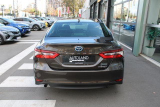 Toyota Camry 2.5 HYBRID AUT 