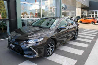Toyota Camry 2.5 HYBRID AUT 