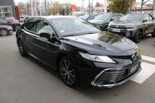 TOYOTA CAMRY 2.5 HYBRID AUT 
