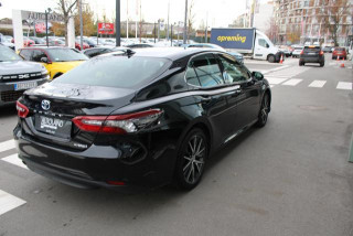 TOYOTA CAMRY 2.5 HYBRID AUT 