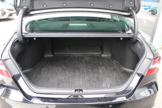 TOYOTA CAMRY 2.5 HYBRID AUT 