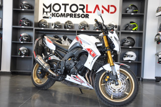 Yamaha FAZER FZ8NA 