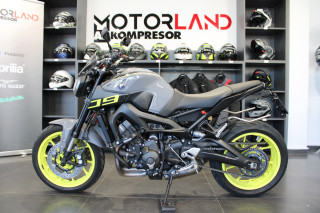 Yamaha MT 09 
