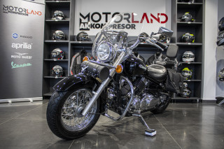 Yamaha DRAGSTAR XVS650A 