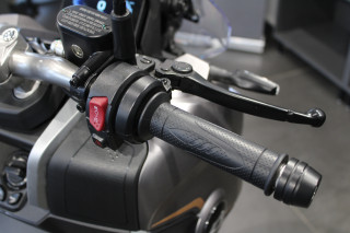 QJMOTOR ATR 300 