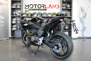 QJMOTOR  SRK 600 RS 
