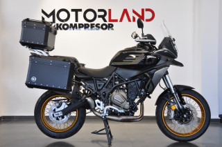 QJMOTOR SRT 700SX 