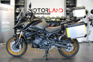 QJMOTOR SRT 900 SX 