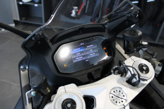 QJMOTOR  SRK 921 RR 