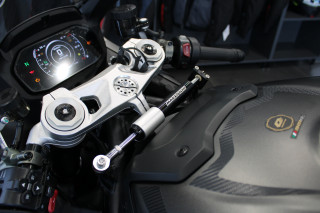 QJMOTOR  SRK 921 RR 