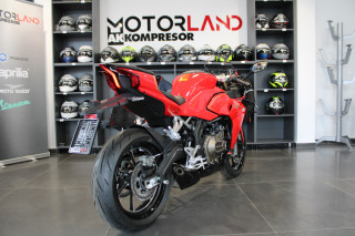 QJMOTOR  SRK 421 RR 