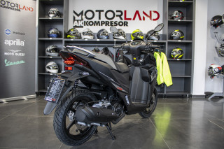 QJMOTOR LTS 125 S 