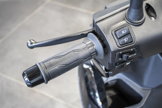 QJMOTOR LTS 125 S 