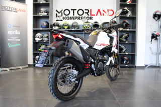 QJMOTOR SRT 300 DX 