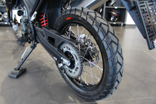QJMOTOR SRT 300 DX 