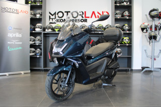 Kymco SkyTown 125 