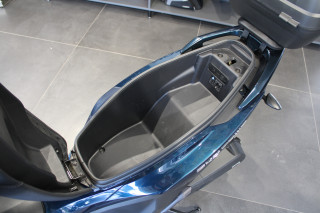 Kymco SkyTown 125 